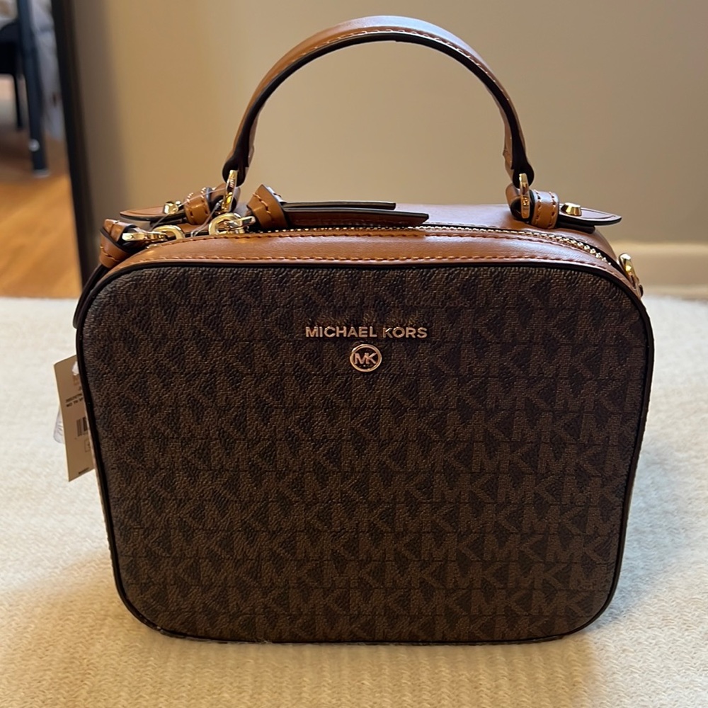 Michael Kors Jet Set Charm Crossbody NWT